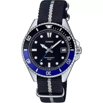 Casio Мужские кварцевые аналоговые часы с ремешком из нержавеющей стали MDV-10C-1A2VEF, многоцветные, полосатые