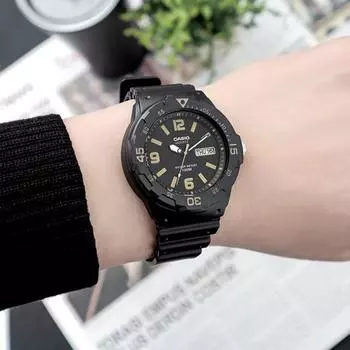 Casio Водонепроницаемые мужские спортивные часы с вращающимся безелем для дайвинга 200 черного цвета B3
