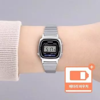 Casio Женские ретро-часы маленького размера с бесплатной пряжкой 670 черного цвета + пакет билетов на замену батареи