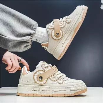 Casual board shoes men s spring leather surface waterproof youth outdoor sports shoes niche design sense advanced sense bread shoes 39 чёрный