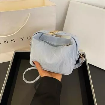 Casual commuter portable messenger women s bag 2024 summer new bag women s fashion simple niche design shoulder bag чёрный