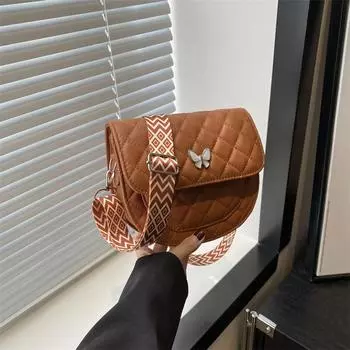 Casual commuting rhombus messenger bag small bag women s 2024 spring new foreign style fashion simple shoulder saddle bag чёрный