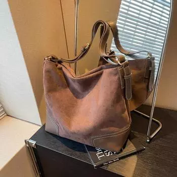 Casual Large-Capacity Tote Bag Women S Autumn And Winter Popular Matte Soft-Faced Commuter Shoulder Underarm Bag 38*16*30 хаки