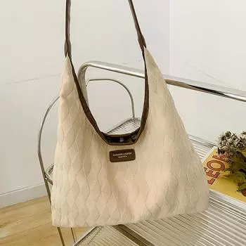 Casual shoulder tote bag trendy underarm bag 2024 new summer simple niche shoulder bag fashion bag women чёрный