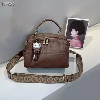 Casual Soft Leather Middle-Aged One-Shoulder Three-Purpose Handbag Tiramisu
