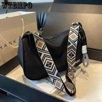 Casual Versatile Bag for Women Wide Shoulder Strap Crossbody Bag Lightweight and Simple Single Shoulder Armpit Bag one size