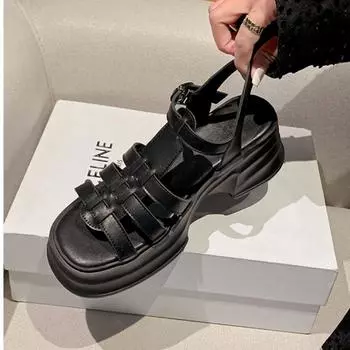 Casual women s sandals new summer waterproof platform platform platform high heels patent leather muffin hollow beach shoes 35