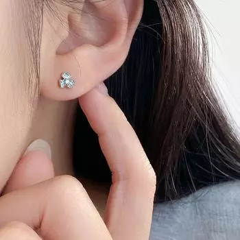 Cat Stung S999 Pure Silver Iris Flower Stud Earrings Small Exquisite Temperament Women Hanging Earrings High-Grade Sweet Sterling Silver Earrings Iris flower earrings (S999 Silver)