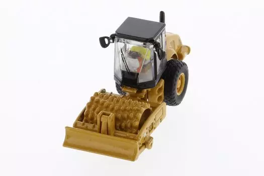 Caterpillar CAT CP56 Вибрационный грунтовый уплотнитель с кулачковым барабаном 1/87 жёлтый