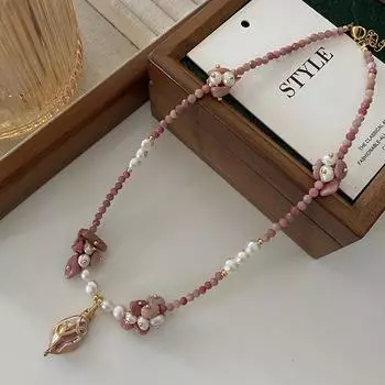 Цепочка на шею из красного камня, ожерелье из натурального жемчуга, кулон, аксессуары из дофаминовых бусин, цепочка для свитера в стиле барокко того же стиля.