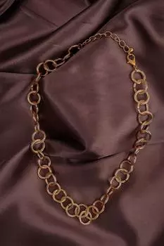 Цепочка золотого цвета с большим звеном