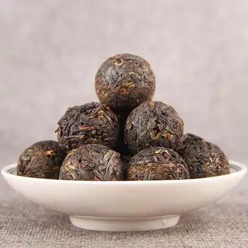 Чай Дянь Хун Юньнань Фэнцин Кунг-фу Дянь Хун Лонг Туо черный чай 500г/1,1 фунта