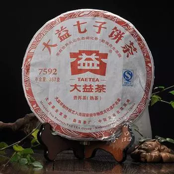 Чай Юньнань Мэнхай Дайи 2011 года 7592 Чи Цзе Беенг Спелый чай Пуэр Пуэр 357г 101 партия фиолетовый