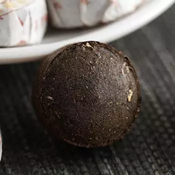 Чай Юньнань Пуэр 2020 500г клейкий рис с ароматом спелого туо(Белый хлопок) Пуэр