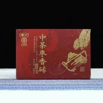 Чай пуэр из ароматного кирпича «Чинатеа» спелый пуэр Юньнань Чжун Ча 250 г