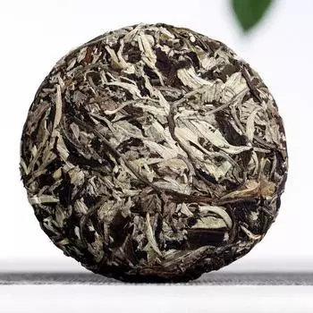 Чай Yunnan Puer White Buds из сырого древнего дерева Шэнь Пуэр, Пуэр Лунный свет 100г