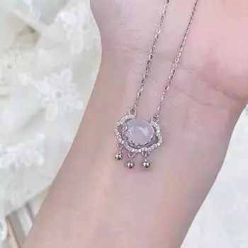 Changming Xiangyun Ping An Lock Ins Ins Холодный стиль Нишевый дизайн Легкая роскошь Ретро Национальный тренд Простая универсальная ключичная цепочка