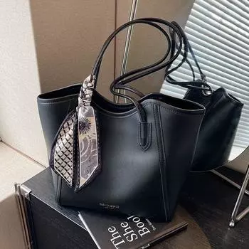 Charics & Kittn Large Capacity Bag Women s 2025 New Arrival Summer Genuine Leather Commuter Shoulder Bag Tote Bag Black