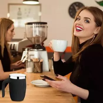 Чашка для кофе с функцией самоперемешивания 380 мл, автоматическая магнитная кружка для помешивания, кружка для кофе из нержавеющей стали, перезаряжаемые кружки для самостоятельного смешивания для дома, офиса, школы, путешествий розовый