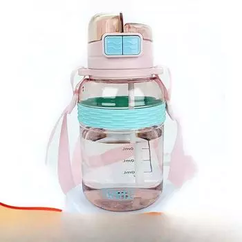 Чашка для воды Пищевой материал Устойчивость к падениям Двойная соломенная чашка для напитков Удобная чашка Портативная чашка для воды 700ml розовый