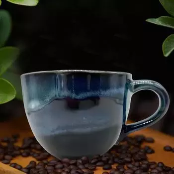 Чашка для воды «Сюрприз в виде колбасы» Кружка ручной работы с необычным дизайном в виде колбасы и скрытым сюрпризом синий