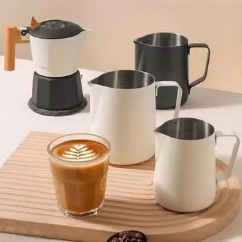 Чашка для вспенивания молока с прозрачной шкалой, эргономичной ручкой, чашка из нержавеющей стали для кофе, латте, для домашней кухни M чёрный