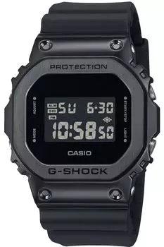 Часы черные [Casio] G-Shock [] GM-5600UB-1JF мужские чёрный