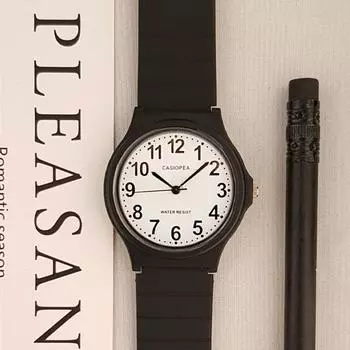 Часы для вступительных экзаменов в колледж Cassiopeia с большим числом