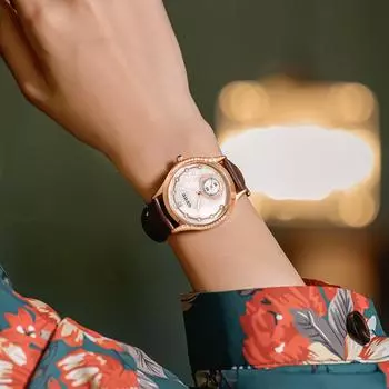 Часы нового стиля, женственные, модные, большой циферблат, властный пояс, кварцевые водонепроницаемые женские часы