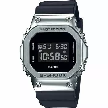 Часы унисекс Casio GM-5600-1ER черные ( 40 мм)