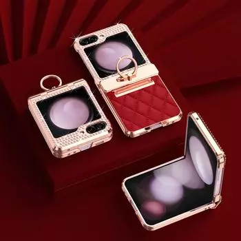 Чехол-держатель с кожаным покрытием и бриллиантами для Samsung Galaxy Z Flip 5 4 3 5G Противоударный защитный чехол на петлях For Galaxy Z Flip 3 жёлтый