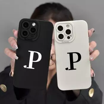 Чехол для Apple iPhone 15 — дизайн в виде большого сердца P, полная защита линз для максимальной устойчивости к износу и падениям. iPhone 14 Pro Max чёрный