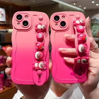 Чехол для мобильного телефона Apple 14 ProMax с градиентным 3D-дизайном из силикона и милым браслетом в виде медвежонка-клубнички. Apple 13 Pro