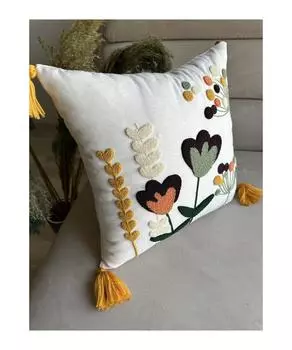 Чехол для подушки с вышивкой Punch