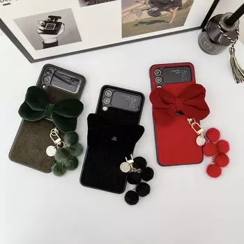 Чехол для Samsung Galaxy Z Flip 4, складной чехол с бантом и подвеской для Samsung Z Flip 3 Zflip4, противоударная жесткая задняя крышка с зимним мехом Galaxy Z Flip 3 чёрный