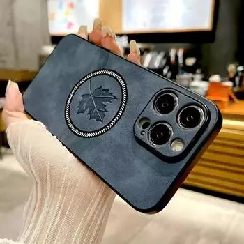 Чехол из кожи в стиле ретро Maple Leaf для iPhone 16 15 14 13 12 11 Pro Max Plus iPhone 15 iPhone 14 16 Pro Max для чехлов Magsafe Charge iPhone 16 Pro Max чёрный