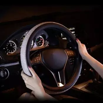 Чехол на руль Нескользящий Простота установки Защита от царапин Износостойкая защитная ручка Стильный чехол на руль со стразами для автомобиля 38cm белый