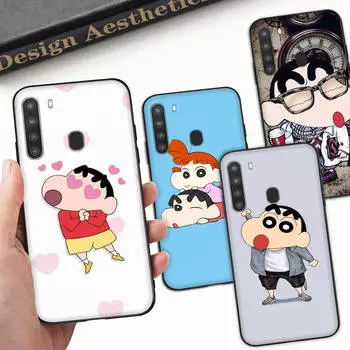 Чехол WD6 Crayon Shin ChanBlack Sofe для Xiaomi Poco X6 X4 M5 M6 F5 F6 C65 C55 C50 C51 C40 Pro Redmi 14C A3X 13C 12C 11T 10A 9C Note 7 6 8A Plus Redmi Note 7 Pro ирис