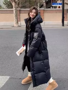 Черная и золотая куртка на утином пуху женская зимняя новая свободная выше колена утолщенная теплая длинная куртка с капюшоном S (80-55kg can be worn) чёрный