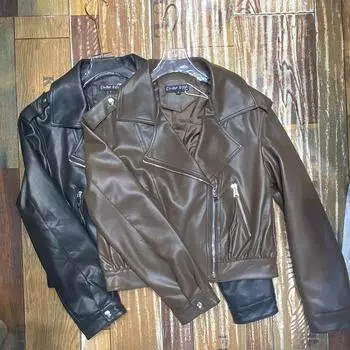 Черная куртка из искусственной кожи с лацканами для женщин, весенняя, свободного покроя, небольшого темперамента, короткая куртка для мотоциклистов S