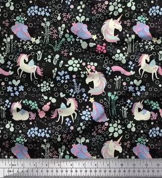 Черная японская креп-сатиновая ткань Soimoi, ткань с единорогом и цветочным принтом, 1 метр, 42 дюйма 42 Inch Wide - Poly Crepe чёрный