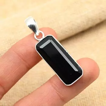 Черная шпинель, драгоценный камень, твердый стерлинговый серебро 925 пробы, ювелирные изделия ручной работы, великолепный кулон для женщин 1.75 Inches чёрный