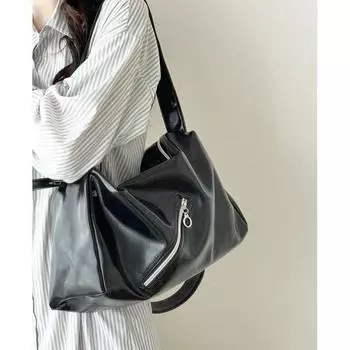 Черная сумка-тоут ins locomotive 2024 new y2k spice girl commuter из мягкой кожи, сумка-тоут через плечо, большая вместимость, женская сумка чёрный