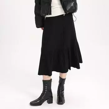 Черная юбка женская летняя с высокой талией, средняя и длинная юбка весенне-осенняя женская маленькая высококачественная трикотажная плиссированная юбка One size (recommended weight 80-75kg) чёрный