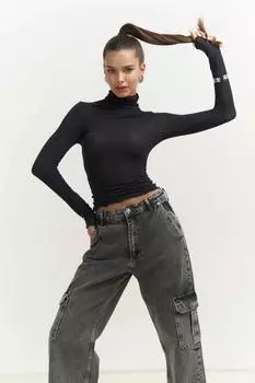 Черная водолазка Belina Slim Body