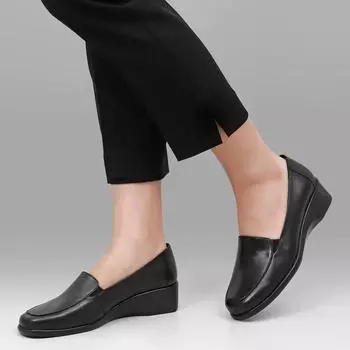 Черная женская повседневная обувь с наполнителем из натуральной кожи