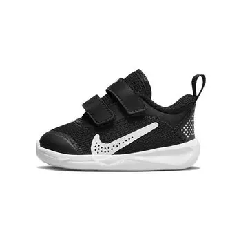 Черно-белые детские кроссовки Nike Omni Multi-Court DM DM9028-002 22