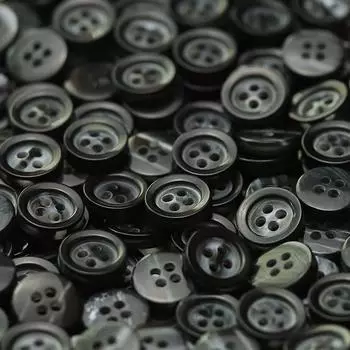Черно-белые перламутровые пуговицы из искусственной смолы для рубашки, пуговицы для трикотажного кардигана с длинными рукавами и четырьмя люверсами, воротник 1 #[w289 #four-eye wide beveled black]