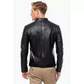 Черное кожаное пальто с перфорацией