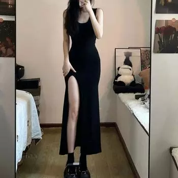 Черное платье без рукавов на бретельках, женское сексуальное облегающее платье макси с боковыми разрезами, женское летнее корейское простое цельное платье S чёрный